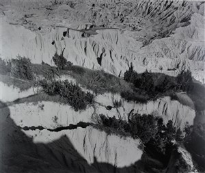 Image description is not available for 2012.017